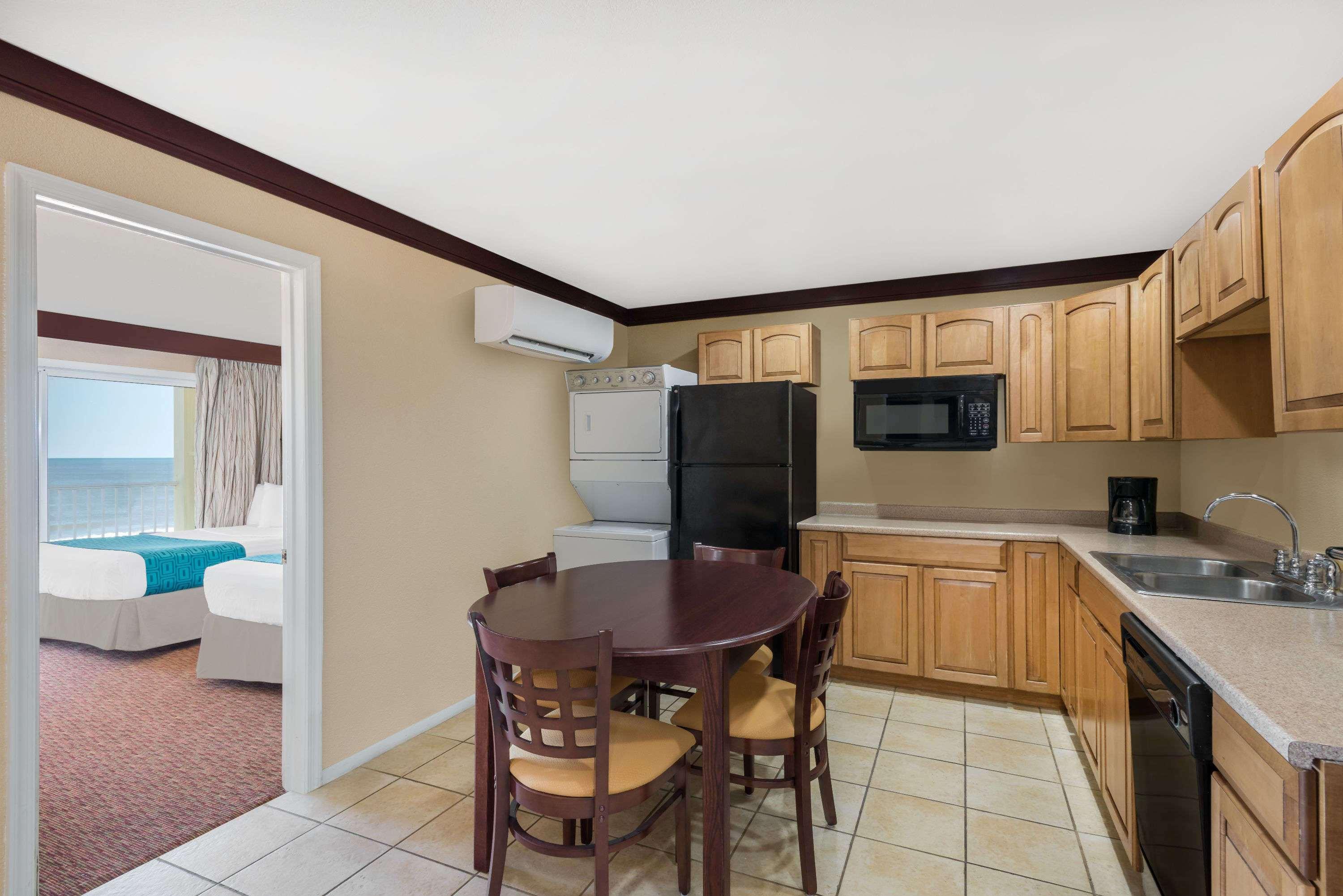 Days Inn By Wyndham Ocean City Oceanfront Dış mekan fotoğraf