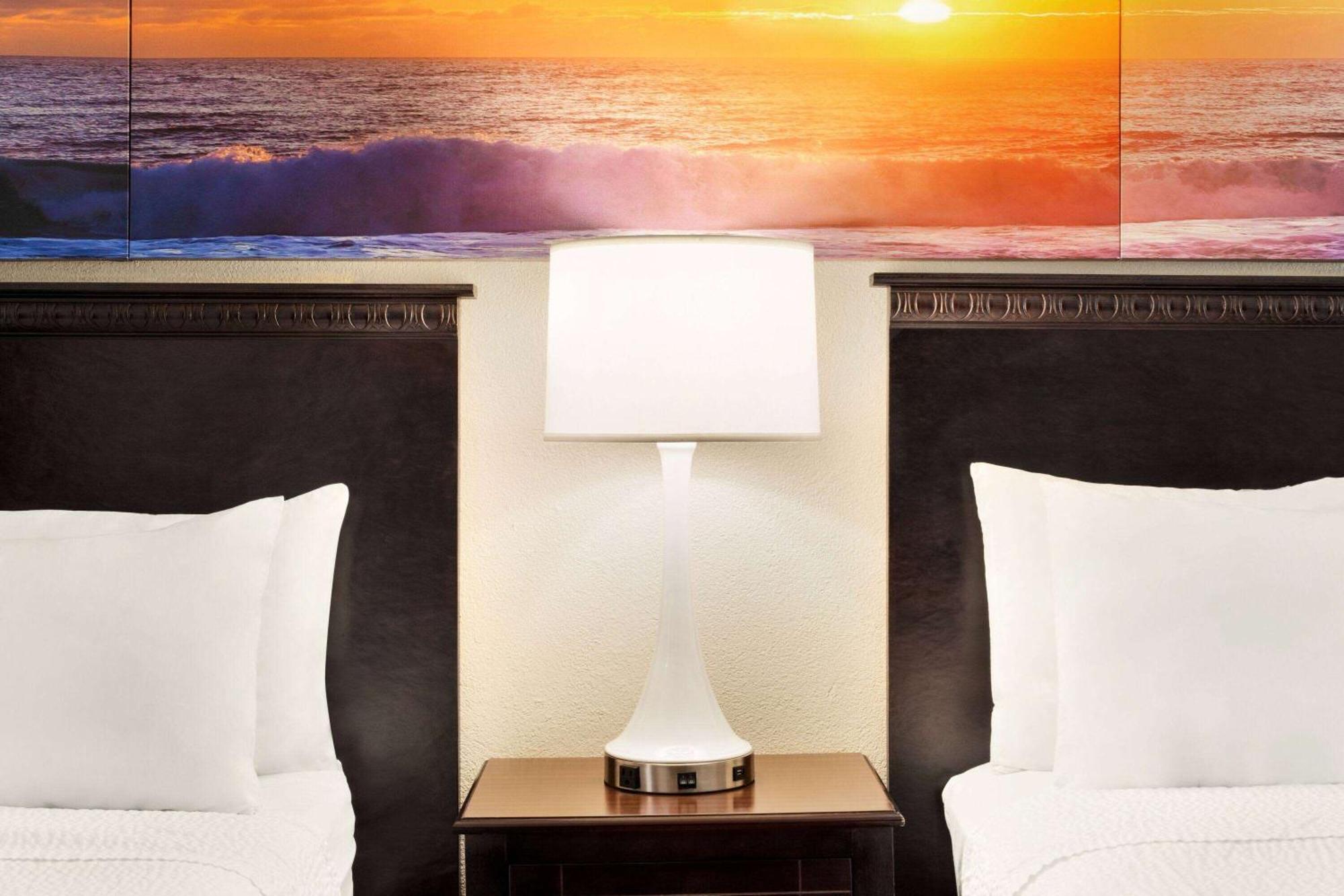 Days Inn By Wyndham Ocean City Oceanfront Dış mekan fotoğraf