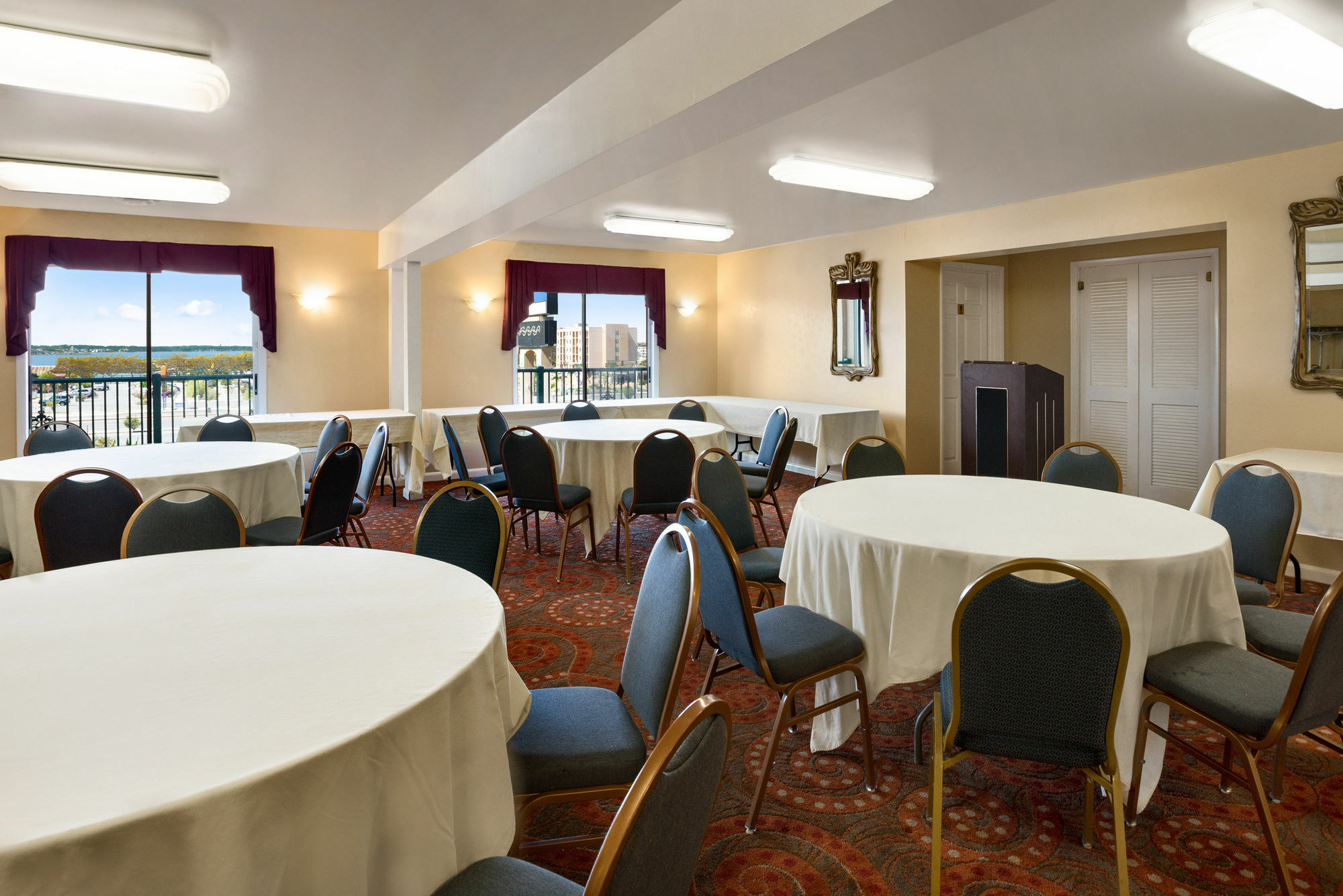 Days Inn By Wyndham Ocean City Oceanfront Dış mekan fotoğraf